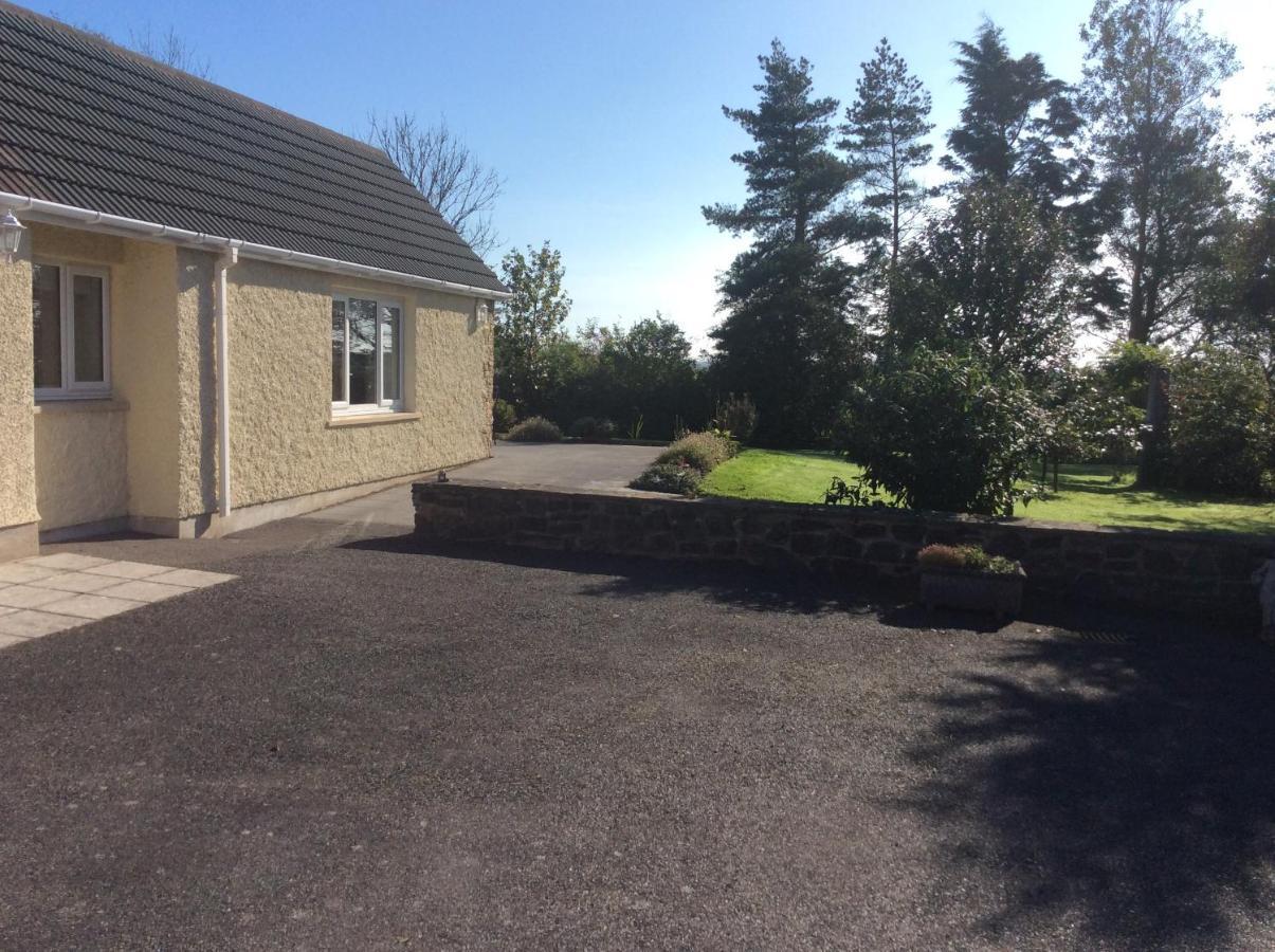 Pembrokeshire Fields Hotel Хавърфордуест Екстериор снимка