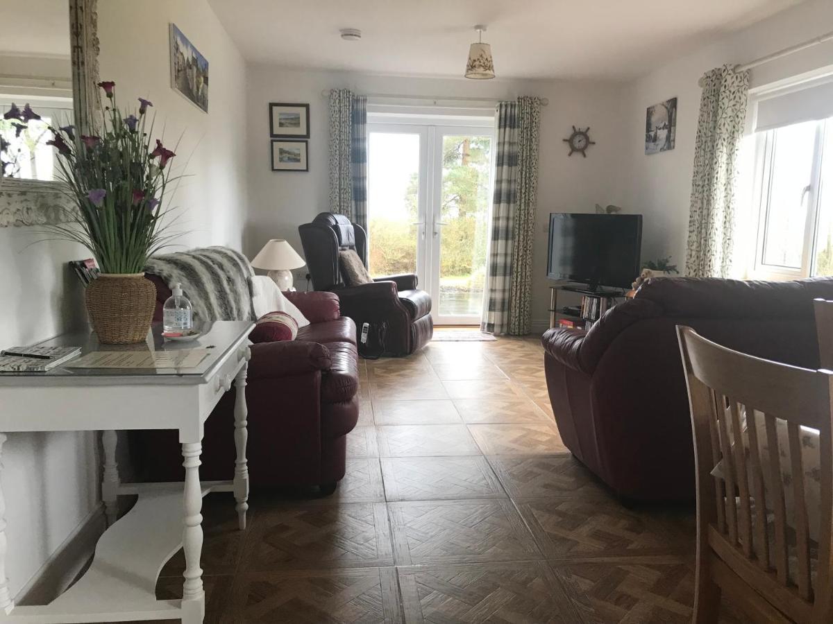 Pembrokeshire Fields Hotel Хавърфордуест Екстериор снимка